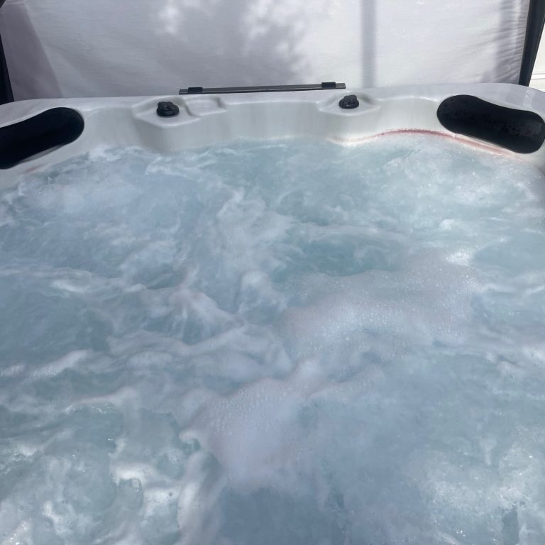 hot tub full service east midlands